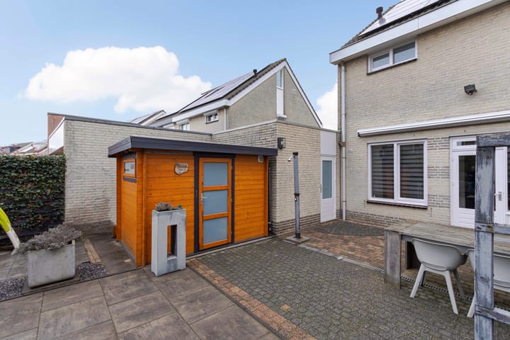 Foto 42 van Peutzstraat 47