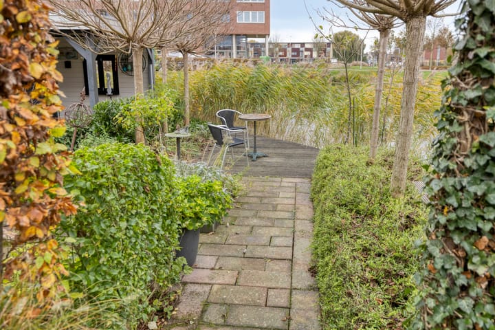 Photo 32 of Riederwerf 1