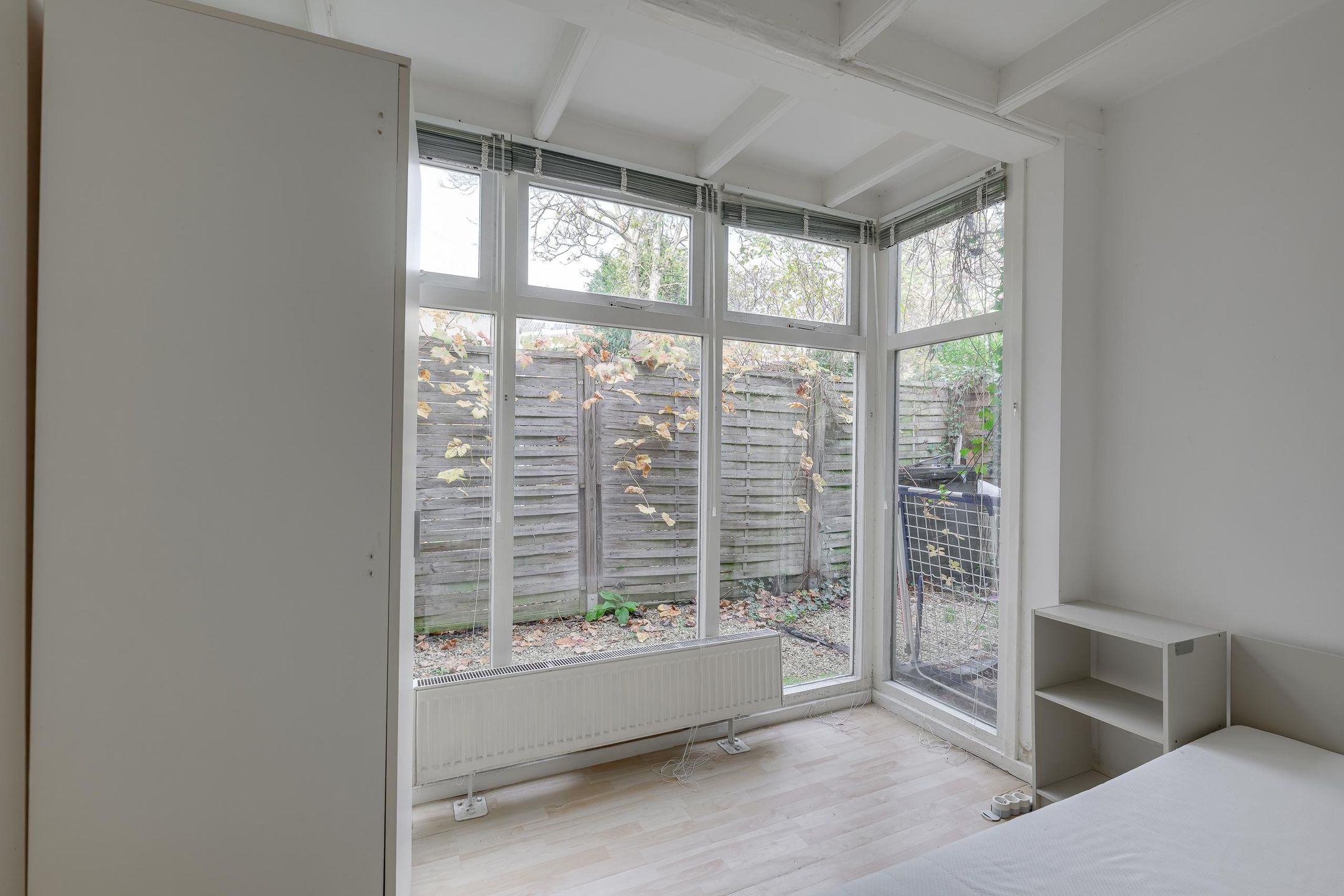 Foto 15 van Warmoezierstraat 12