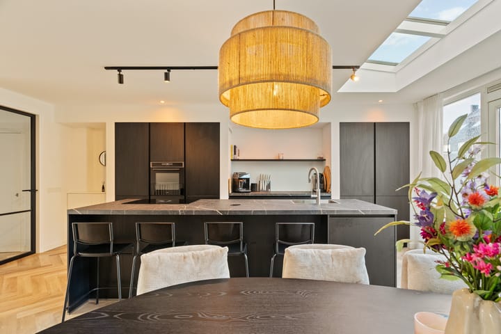 Photo 10 of Dr. Hadriaan van Neslaan 86