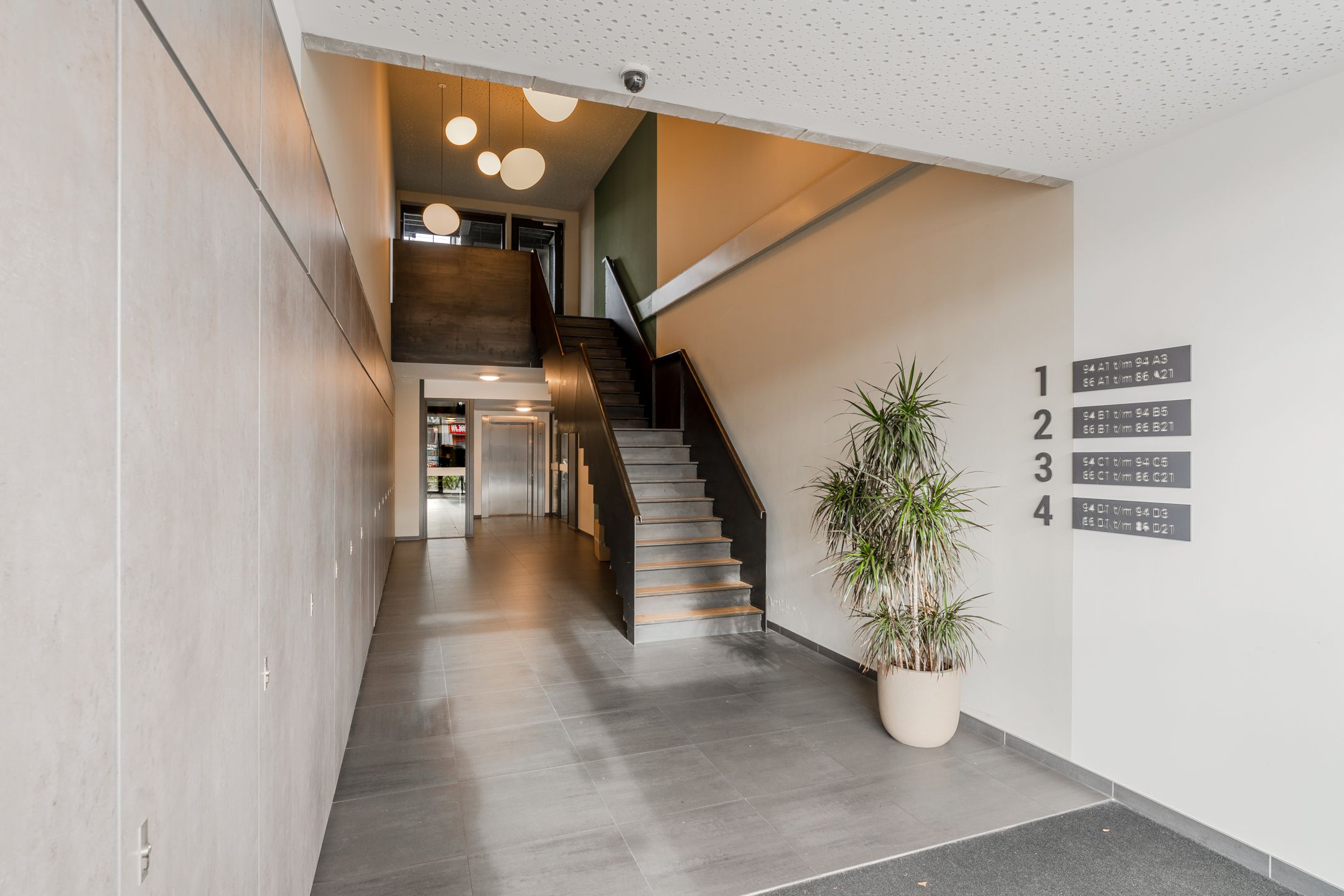 Photo 27 of Nieuwpoortstraat 94-A1