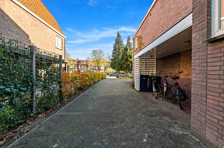 Photo 69 of Waalsdorperweg 26