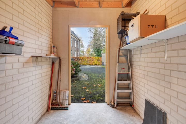 Photo 21 of Willem Alexanderhof 10