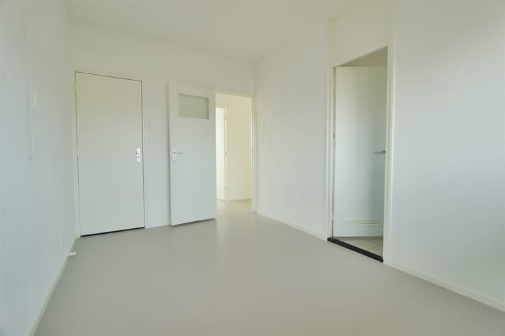 Foto 16 van Crack-State 80