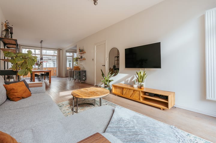 Photo 4 of Kostverlorenstraat 2-1