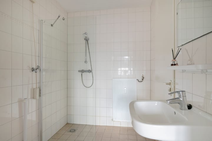 Photo 15 of Paukenlaan 45