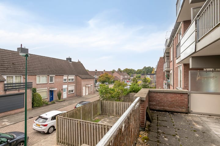 Photo 18 of Paukenlaan 45