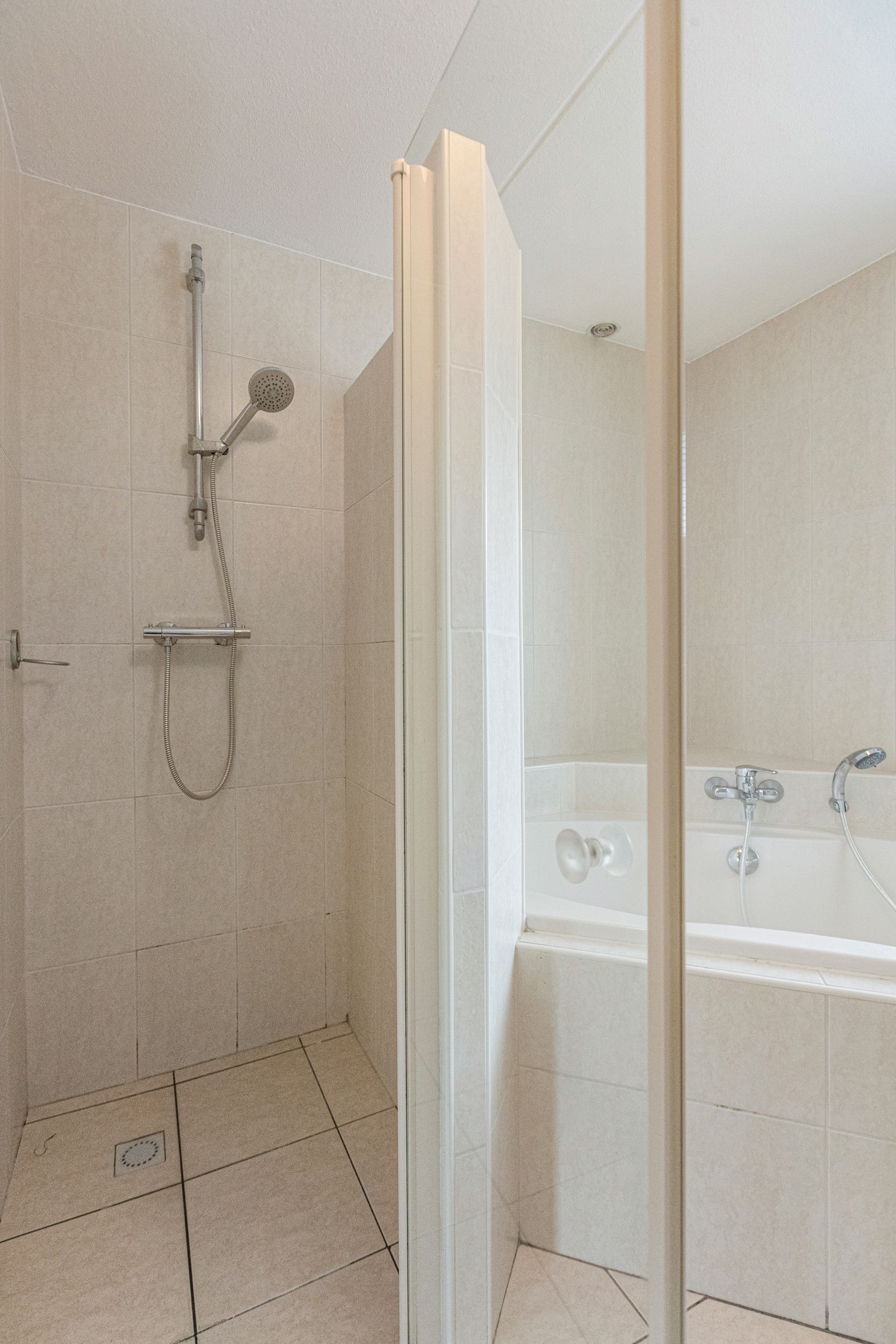 Photo 33 of Angeroyen 6