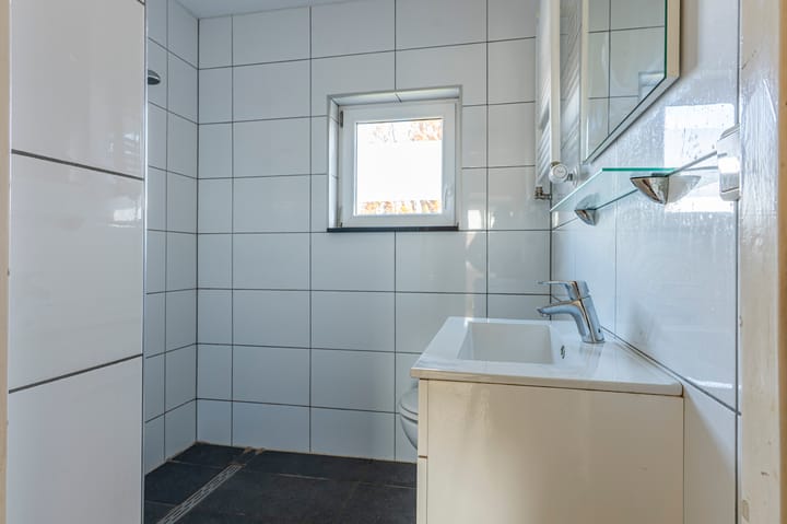 Photo 18 of Burgemeester Beckersstraat 16