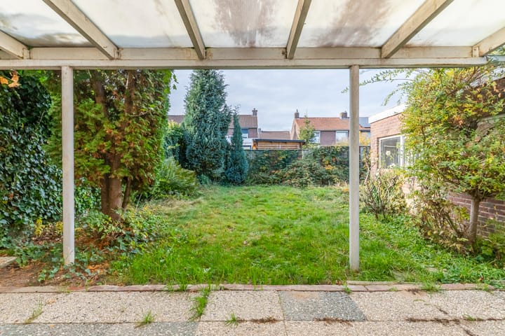 Photo 20 of Burgemeester Beckersstraat 16