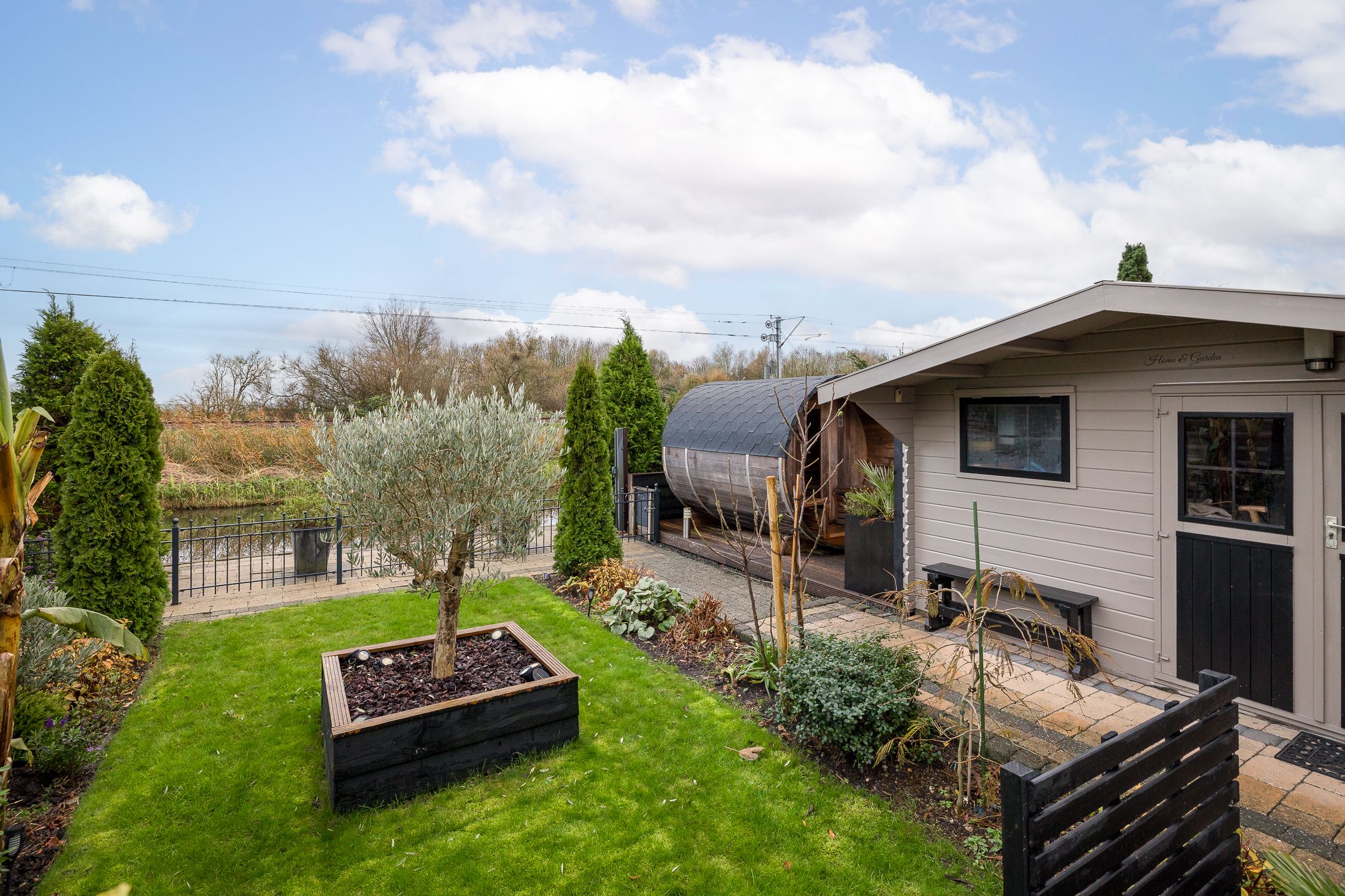 Foto 30 van Lelielaan 23