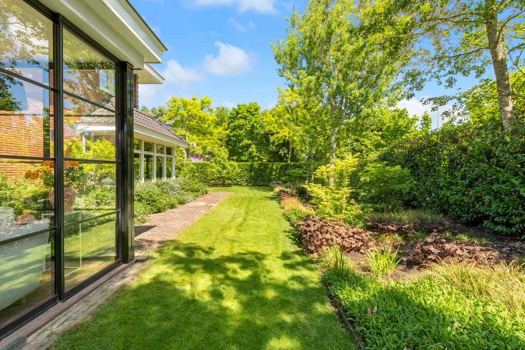 Photo 67 of Oosterboslaan 38