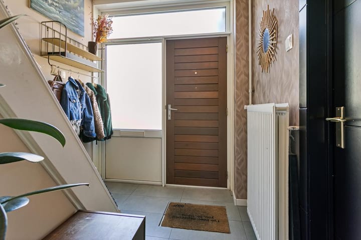 Foto 7 van Bijltje 45