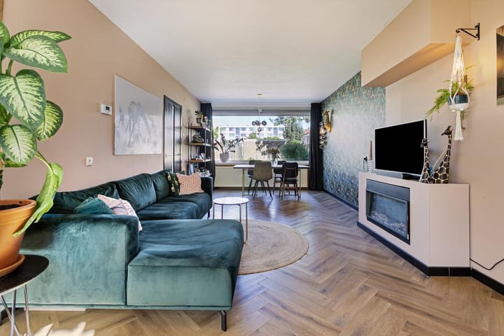 Foto 11 van Bijltje 45