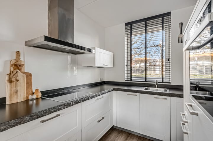 Photo 9 of Beuningsesteeg 17