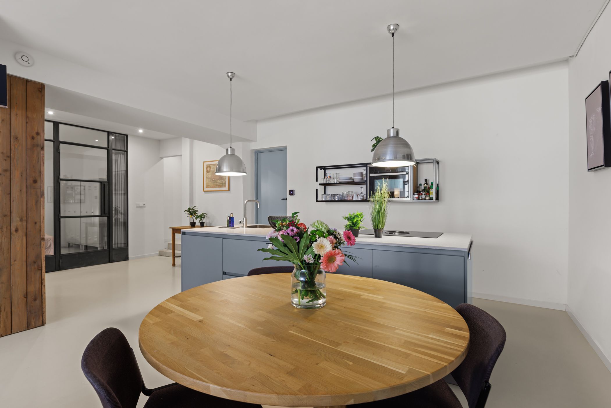 Foto 24 van Predikherenstraat 15