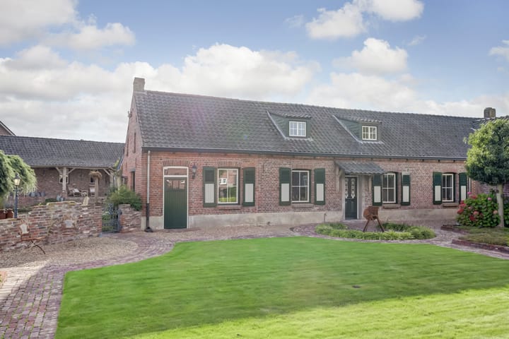 Photo 60 of Neerseweg 38