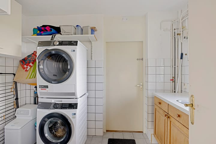 Photo 18 of De Omrin 40