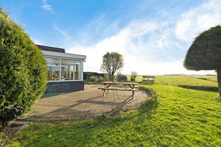 Photo 20 of De Omrin 40