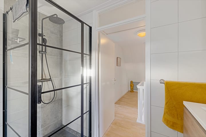 Photo 35 of De Omrin 40