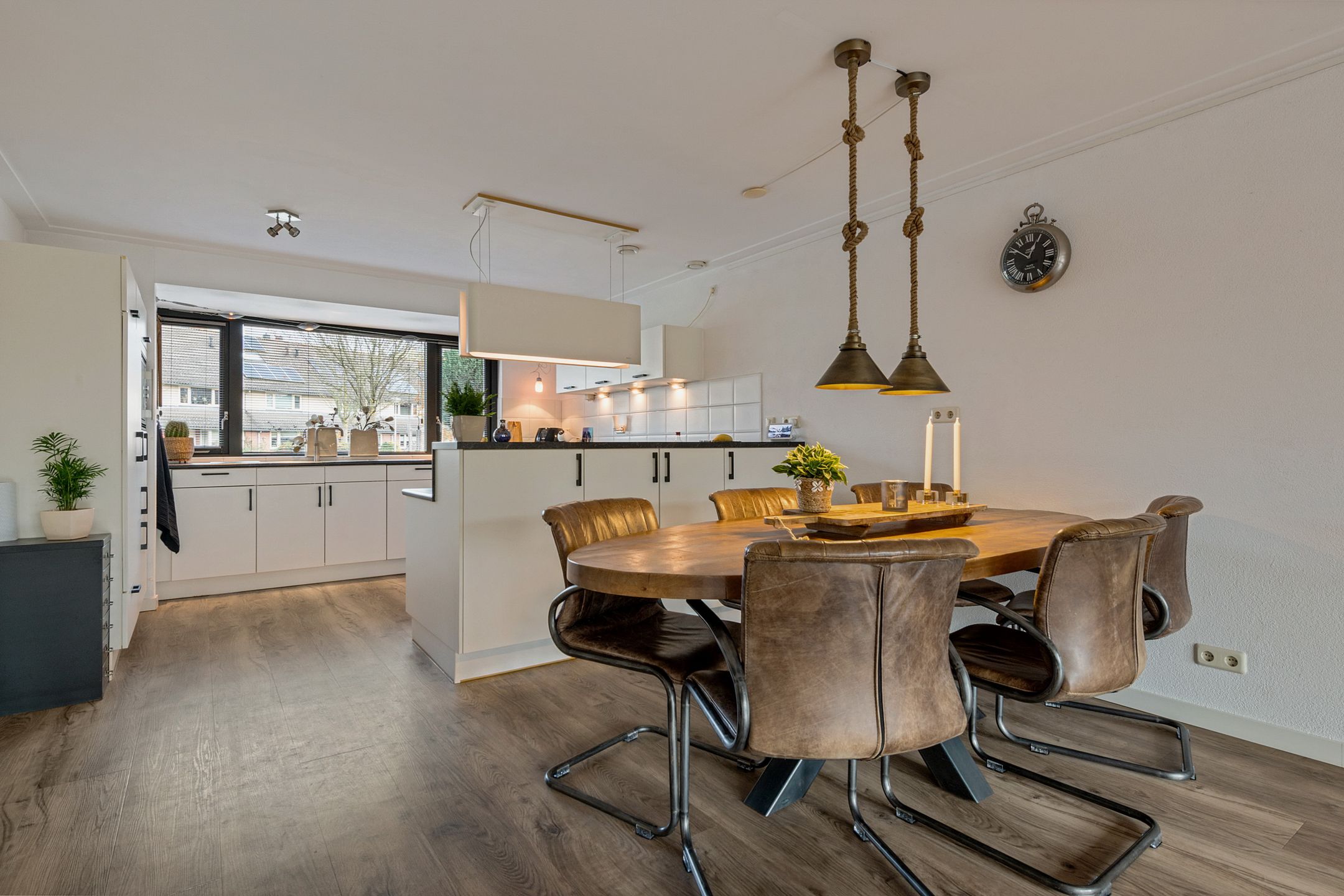 Foto 15 van Zwanebloem 3