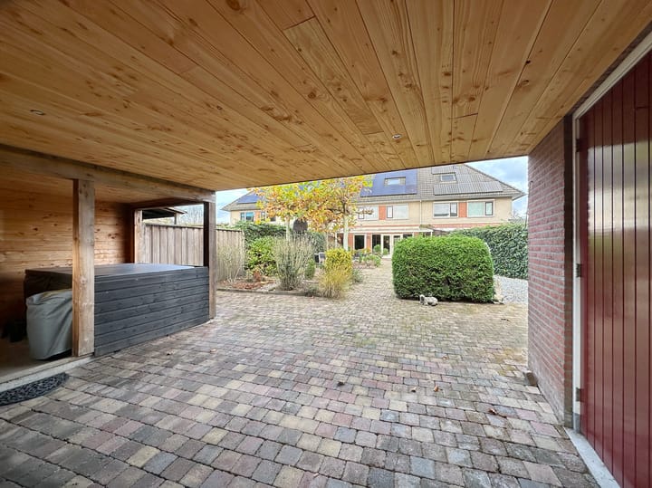 Photo 35 of Zwanebloem 3