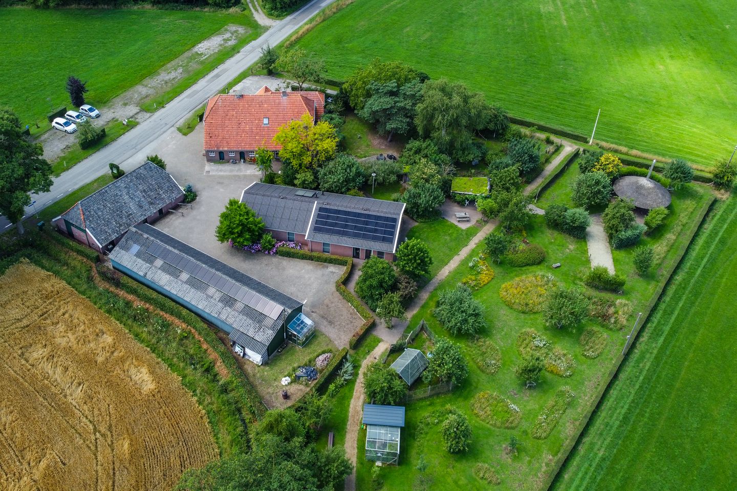 Bekijk foto 3 van Needse Tolweg 25