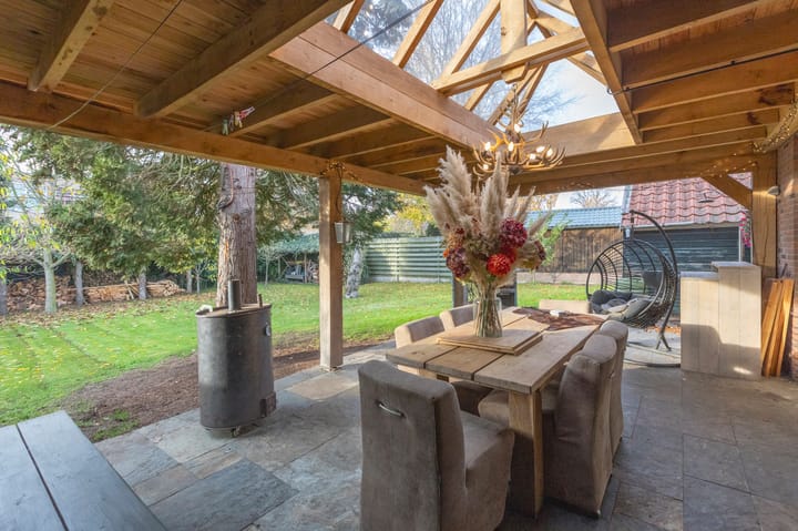 Photo 3 of Donker Curtiuslaan 18