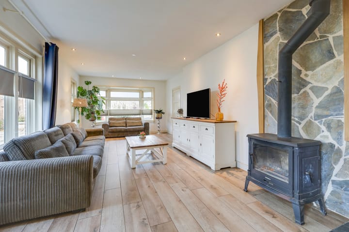 Photo 9 of Donker Curtiuslaan 18