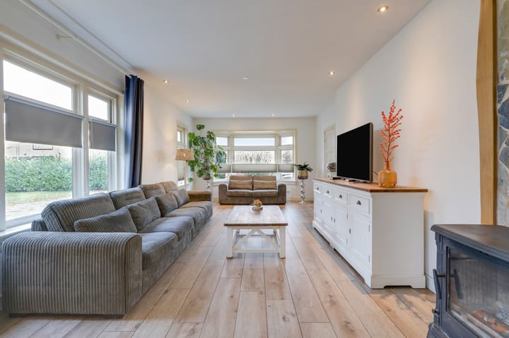 Photo 10 of Donker Curtiuslaan 18