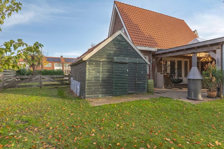 Photo 33 of Donker Curtiuslaan 18