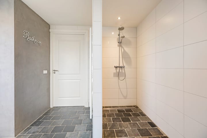 Photo 51 of Donker Curtiuslaan 18