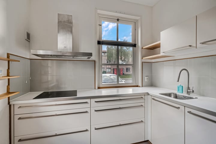 Photo 3 of Veenderweg 20-C