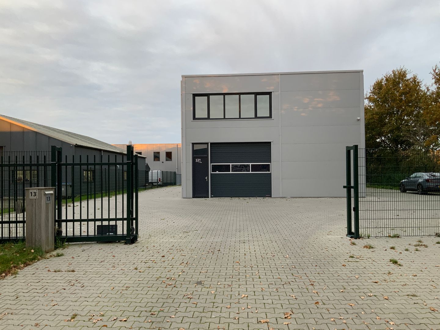 View photo 2 of Meerweg 13-a