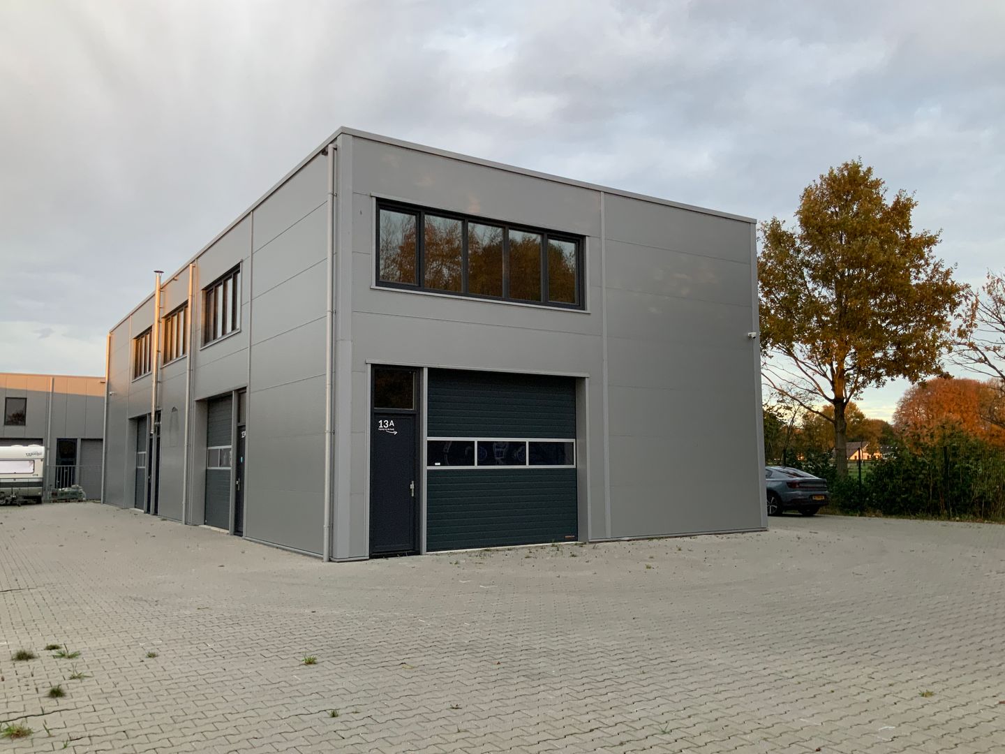 View photo 3 of Meerweg 13-a