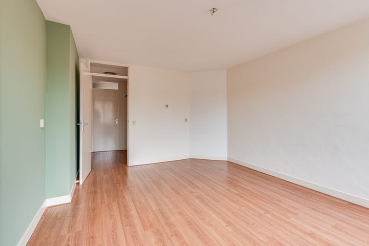 Photo 5 of Van Spilbergenstraat 70-3