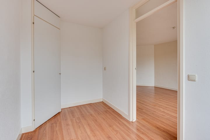 Photo 10 of Van Spilbergenstraat 70-3