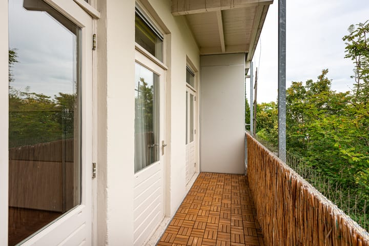 Photo 14 of Van Spilbergenstraat 70-3