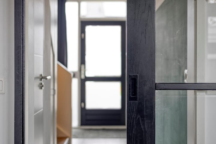 Photo 11 of Clematisstraat 74