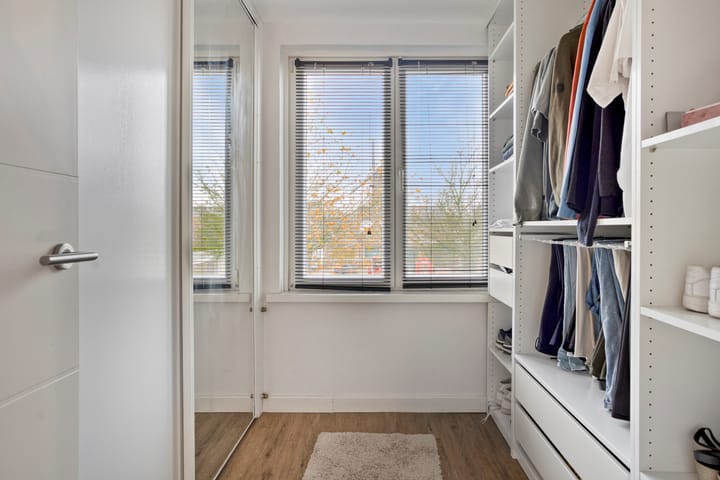 Photo 19 of Clematisstraat 74