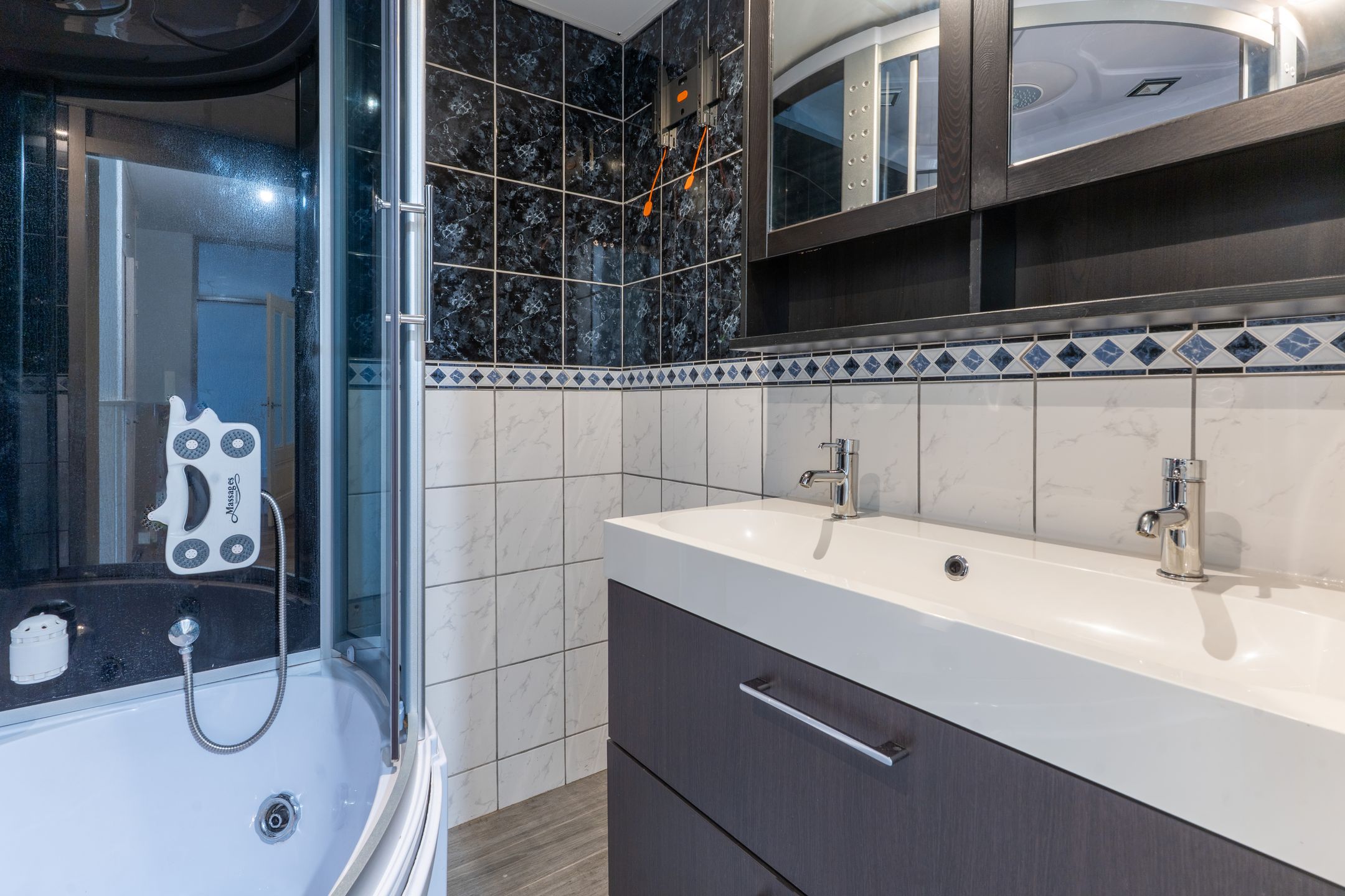 Foto 15 van De Akkeren 19