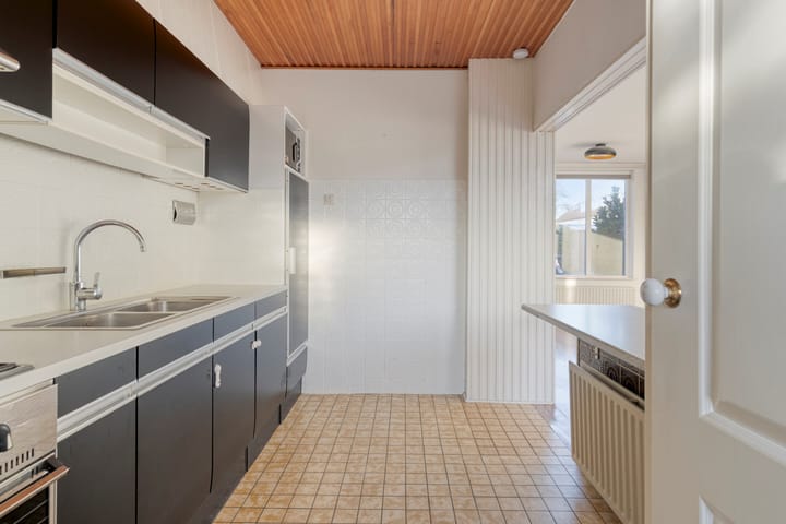 Photo 9 of Jean Henri Dunantstraat 26