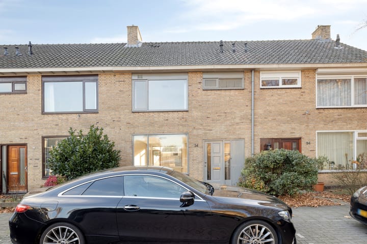 Photo 36 of Jean Henri Dunantstraat 26