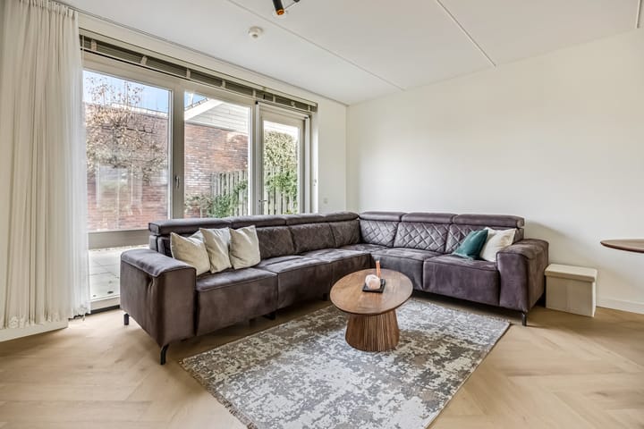 Photo 5 of Nieuwe Kerkstraat 30