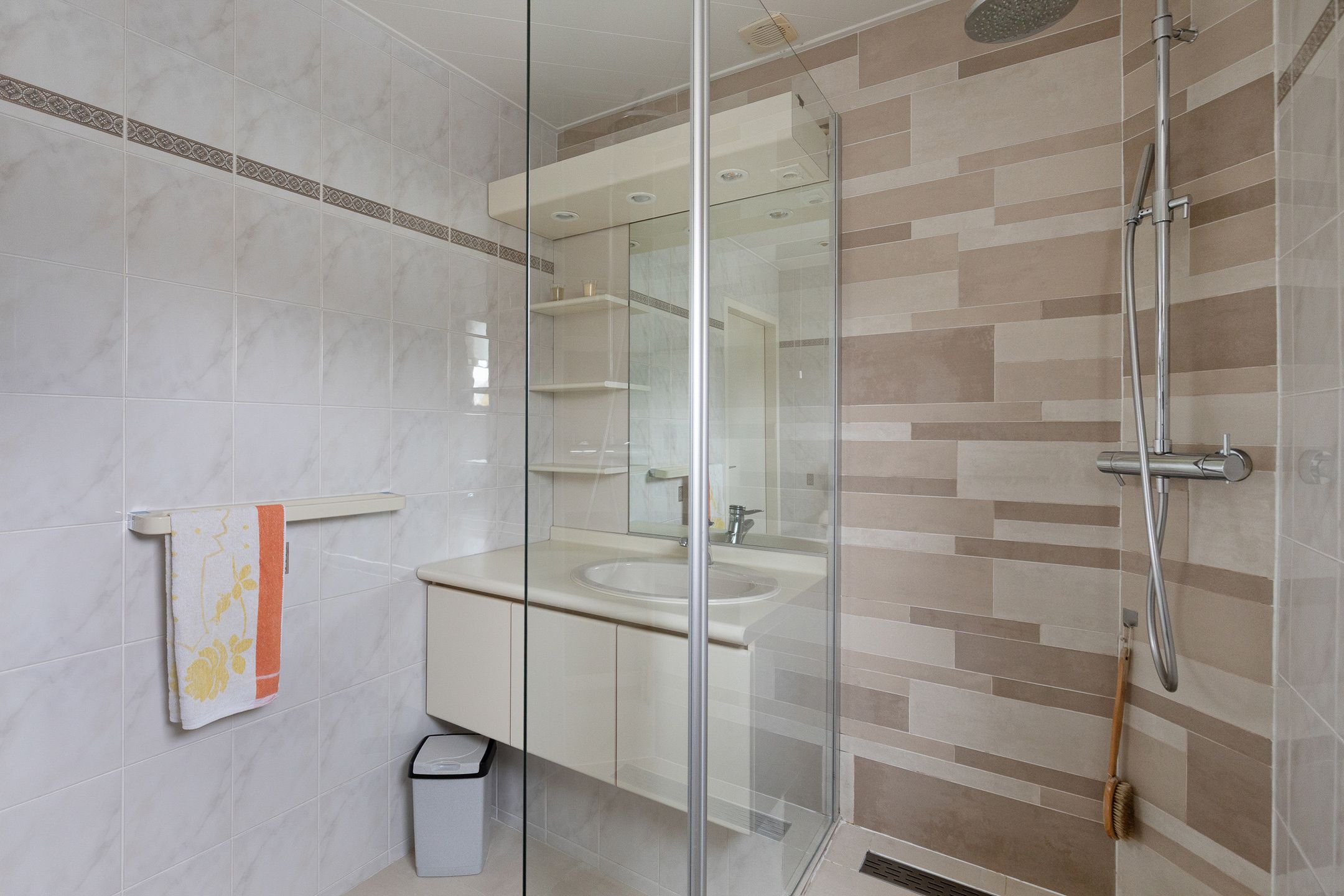 Foto 18 van Celsiusstraat 52