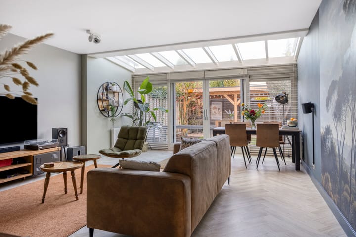 Photo 7 of Jacob van Lennepstraat 27