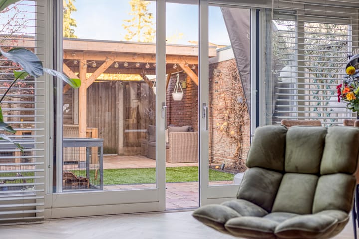 Photo 10 of Jacob van Lennepstraat 27