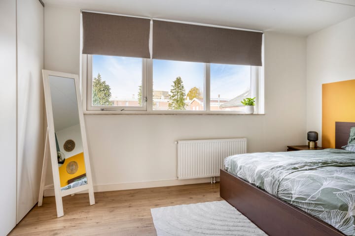 Photo 15 of Jacob van Lennepstraat 27