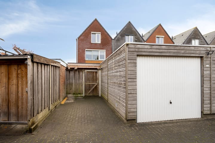 Photo 29 of Jacob van Lennepstraat 27