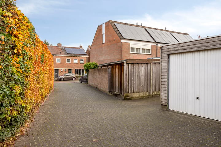 Photo 30 of Jacob van Lennepstraat 27